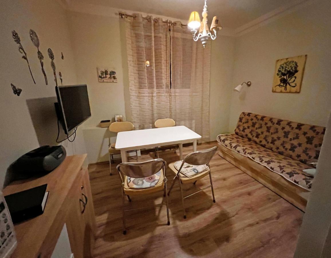 Jurincom Apartments Karlovy Vary Esterno foto