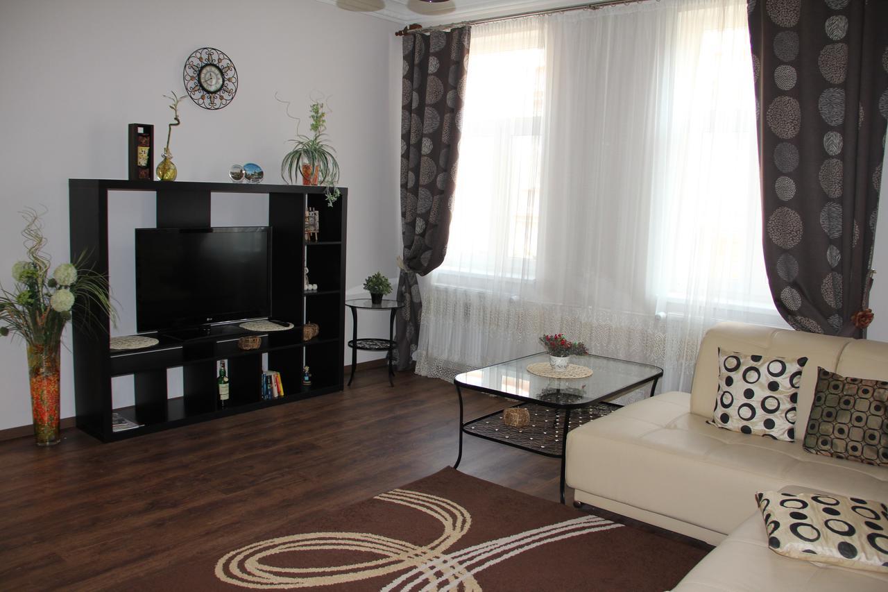 Jurincom Apartments Karlovy Vary Esterno foto